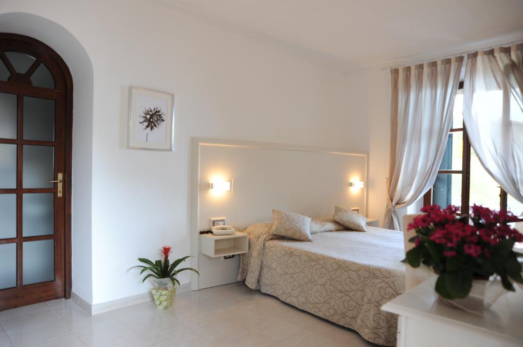 Hotel Barsalini SantʼAndrea Extérieur photo